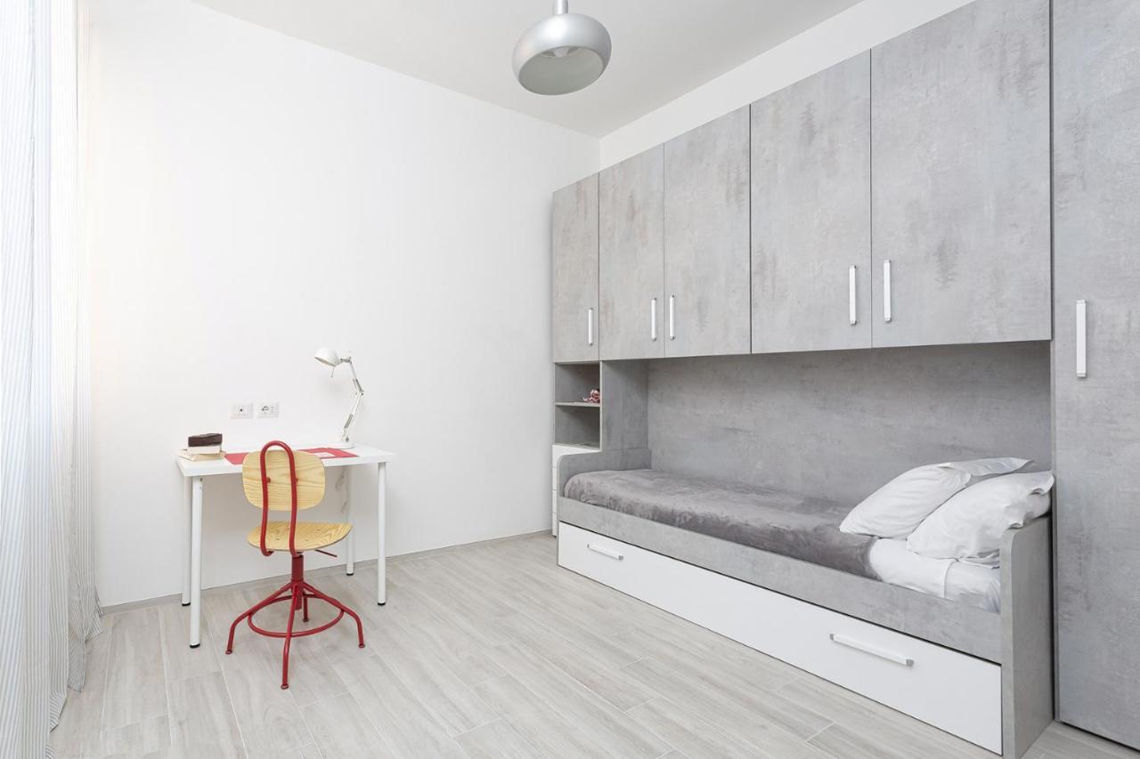 Contemporary Apartment In Sturla By Wonderful Italy Genova Eksteriør bilde