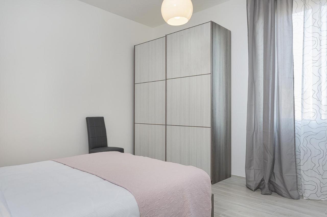 Contemporary Apartment In Sturla By Wonderful Italy Genova Eksteriør bilde